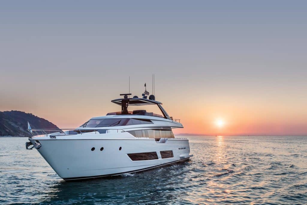 Ferretti Yachts 850