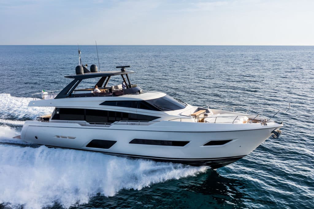 Ferretti 780