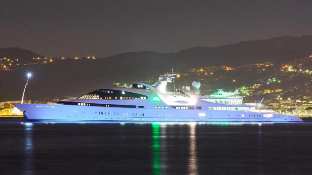 yas yacht