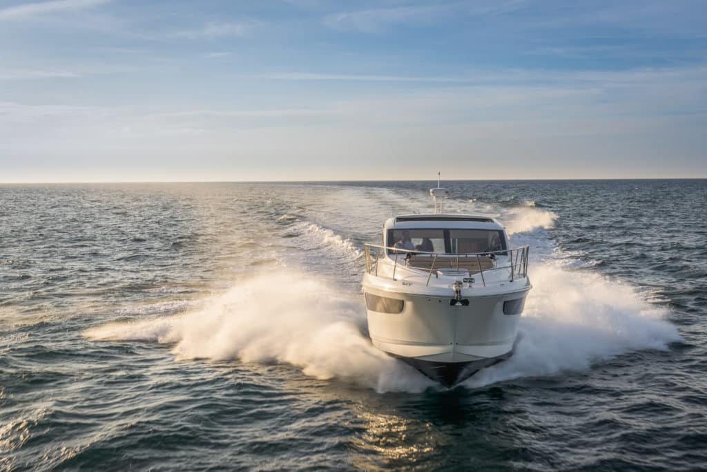 Sea Ray 400 Sundancer