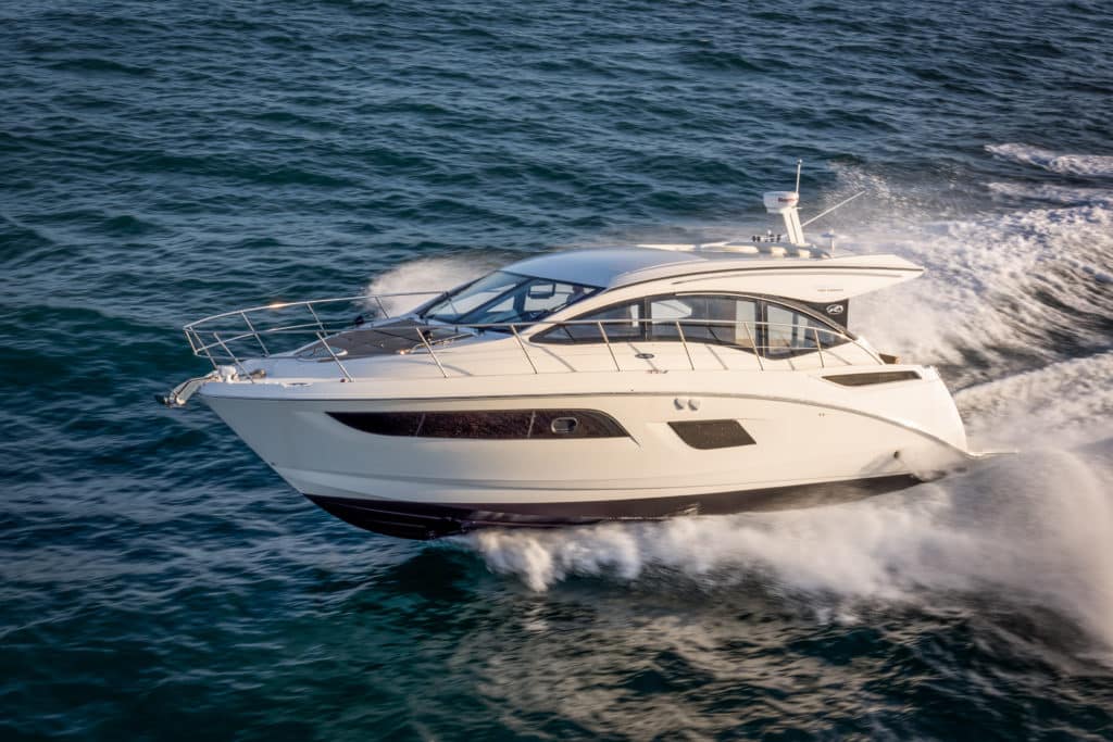 Sea Ray 400 Sundancer