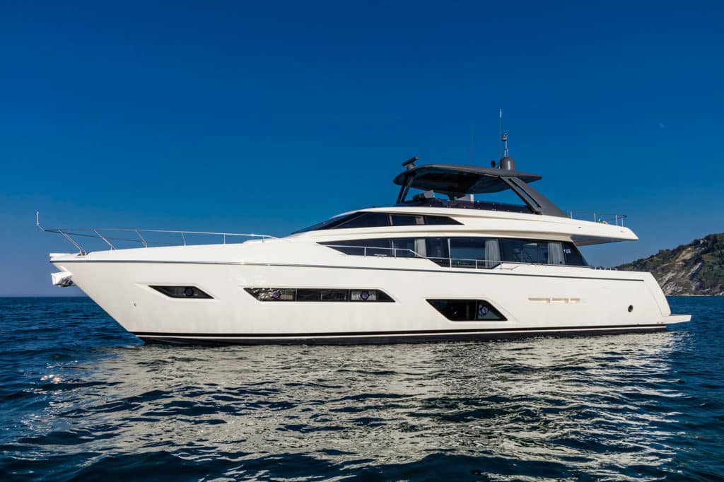 Ferretti 780