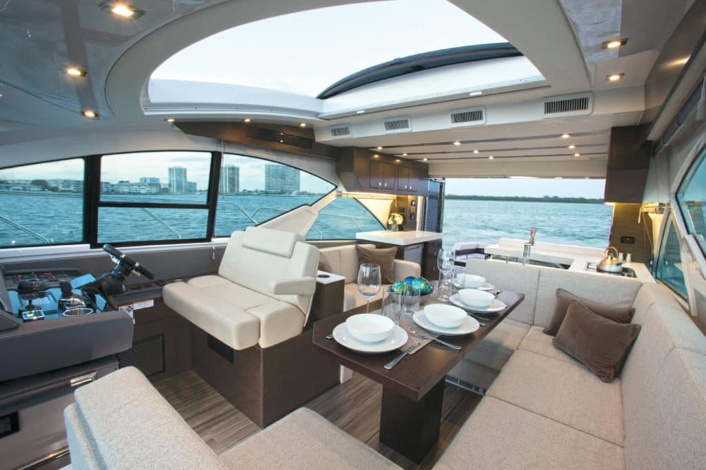 Cruisers Yachts, Cantius 54, Express Cruiser