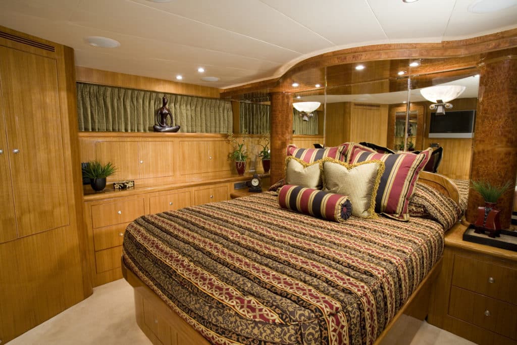 58 Pilothouse, Ocean Alexander