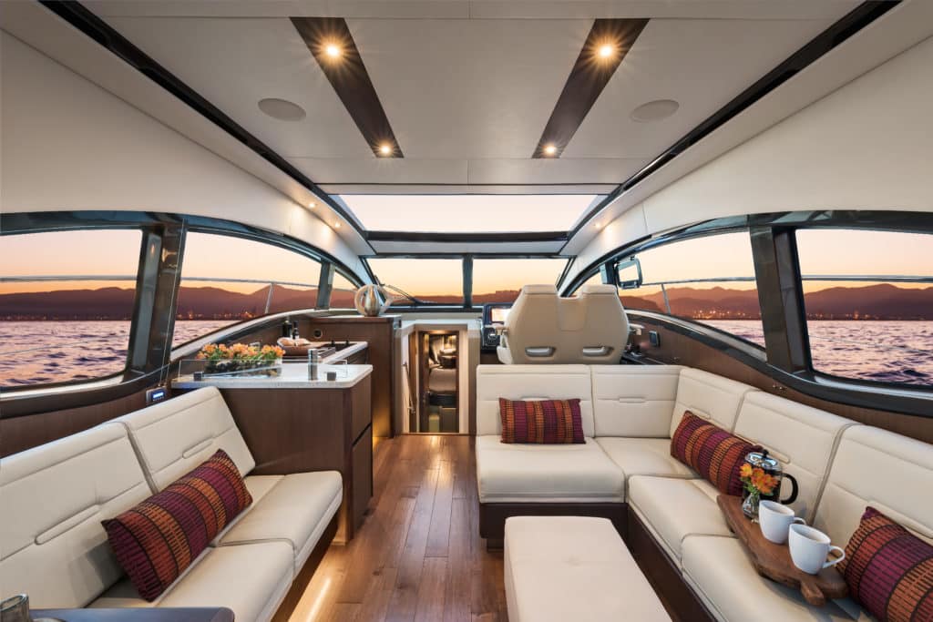 Sea Ray 400 Sundancer