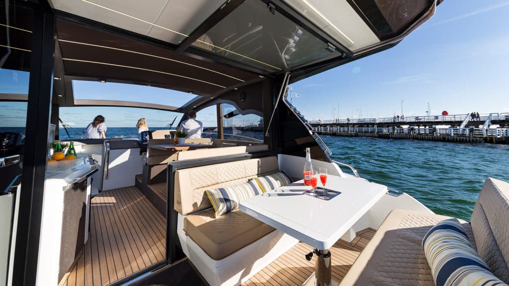 Galeon 425 HTS