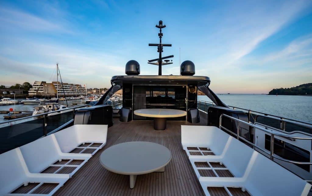 Princess Yachts X95