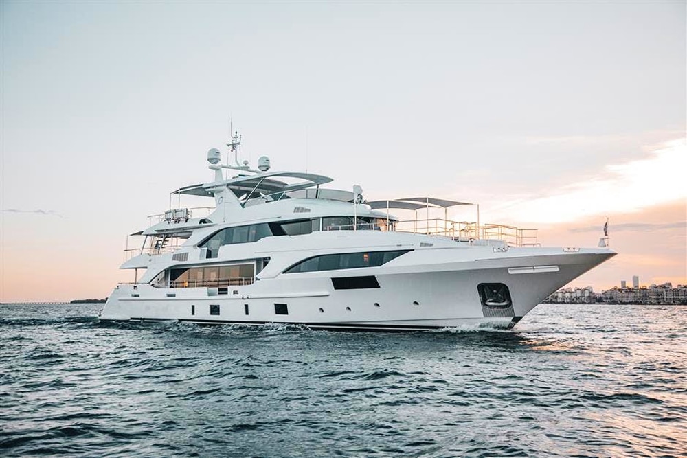 bahamas yacht charter
