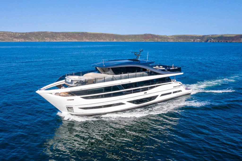 Princess Yachts X95