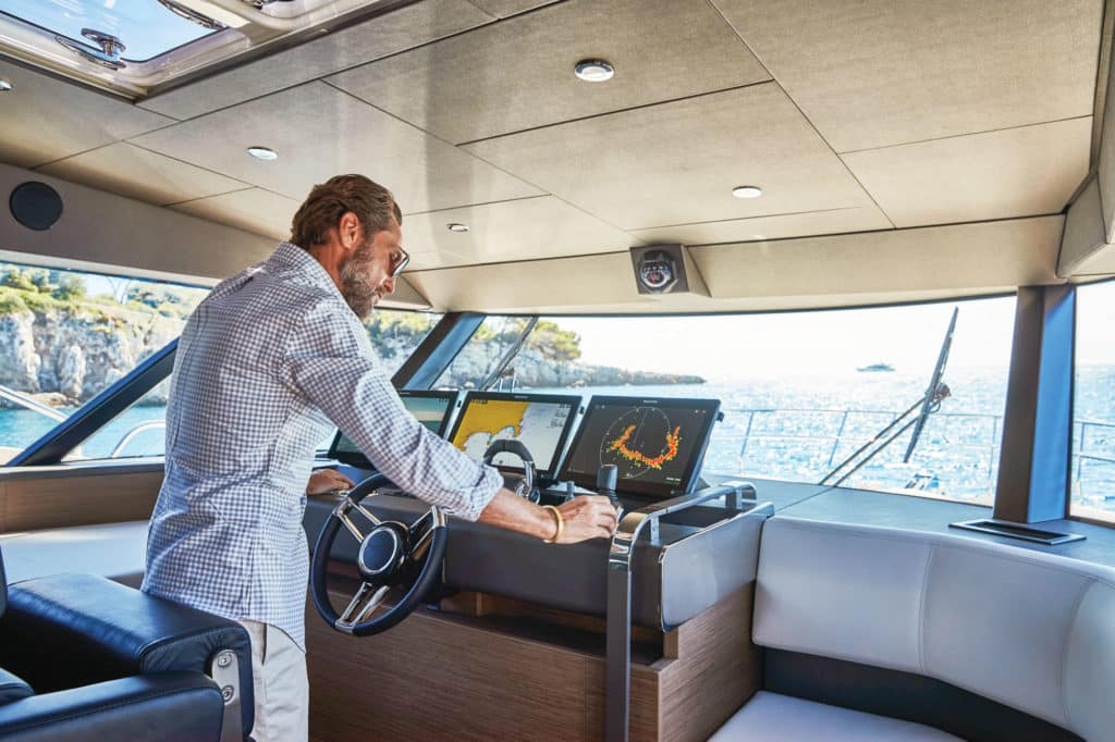 Prestige Yachts X70 Nav Station