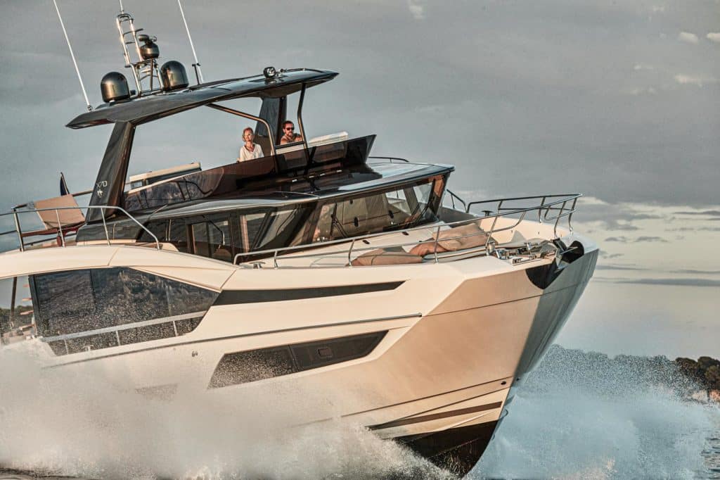 Prestige Yachts X70