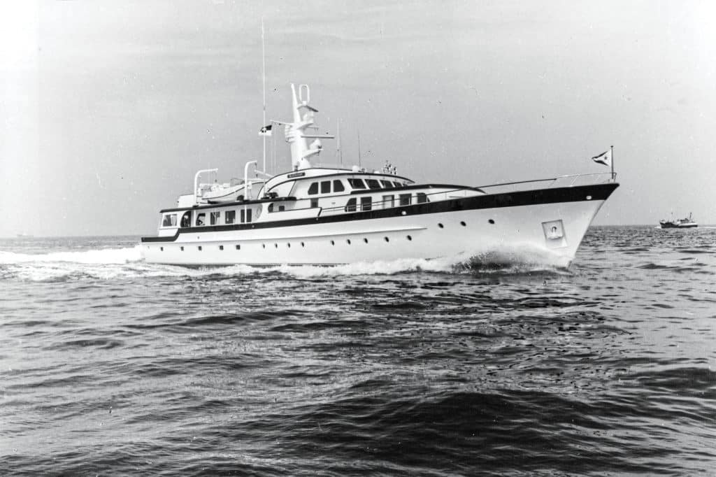 123-foot Feadship Blackhawk