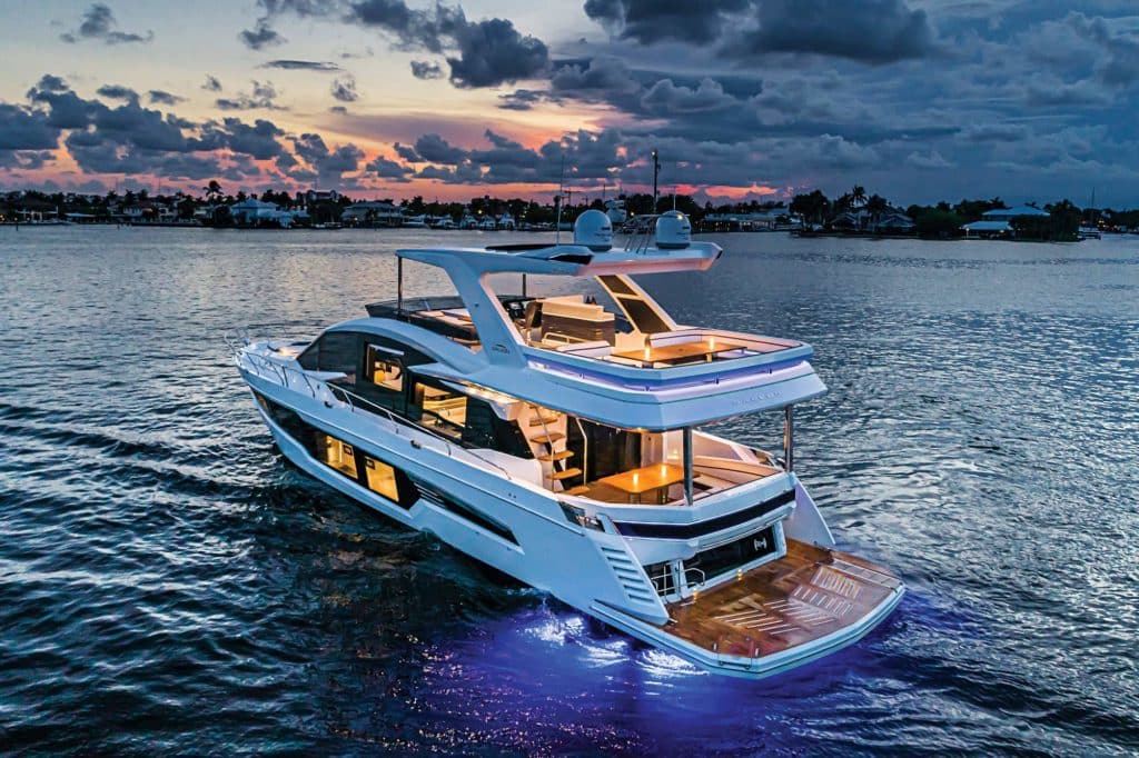 Galeon 680 Fly