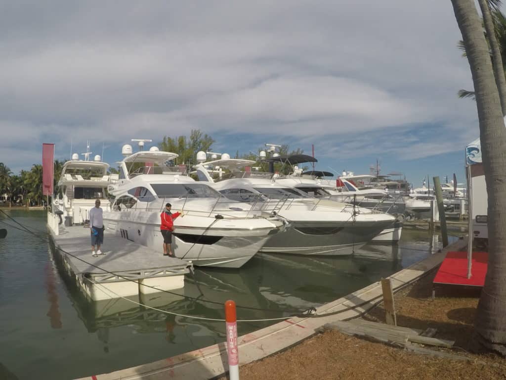 Azimut Yachts, MIBS, Miami