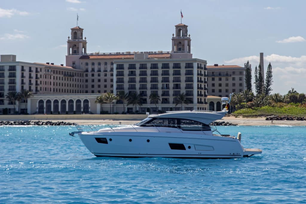 Bavaria Virtess 420 Coupe, MIBS, Miami Boat Shows, Yachts