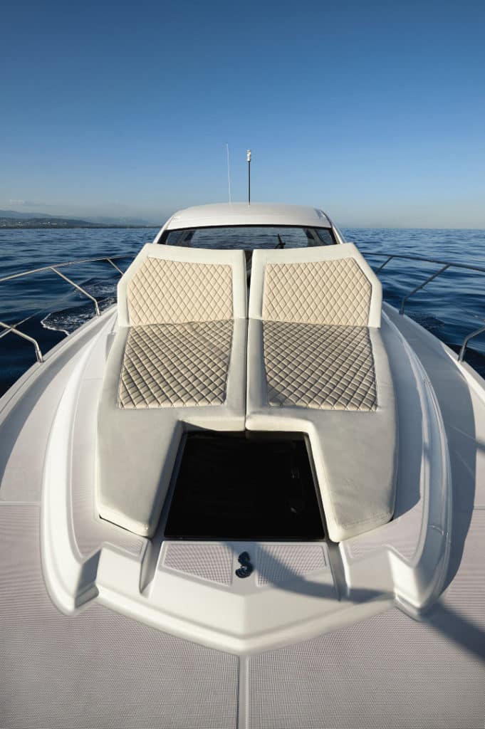 Beneteau Yachts, Gran Turismo 40