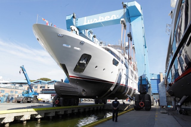 Benetti, Italy, BY006 Crystal