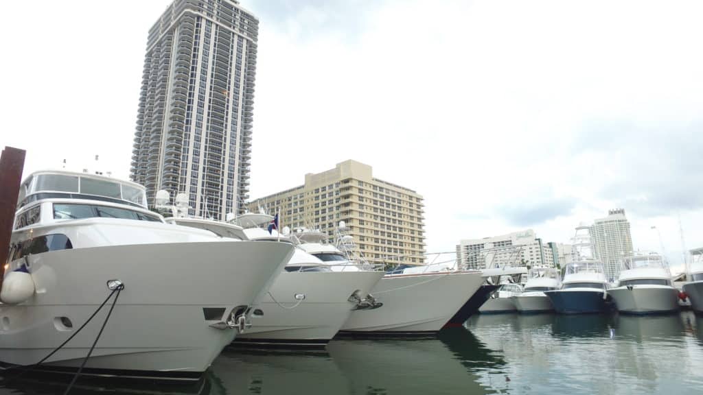 Yachts Miami Beach