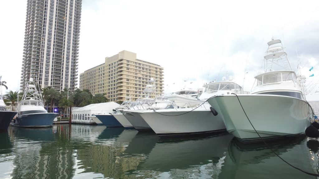 Yachts Miami Beach