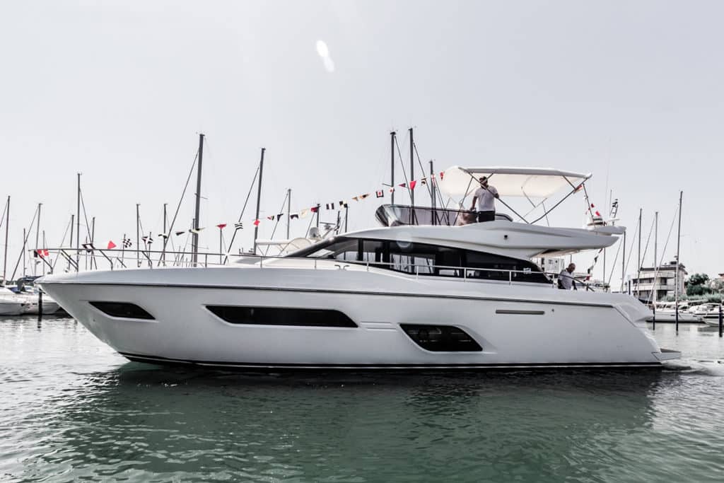 Ferretti 550 yacht