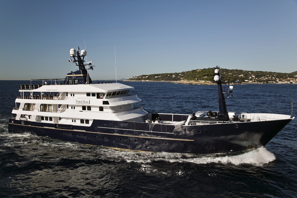 Fraser Yachts, Force Blue, Royal Denship, Charter