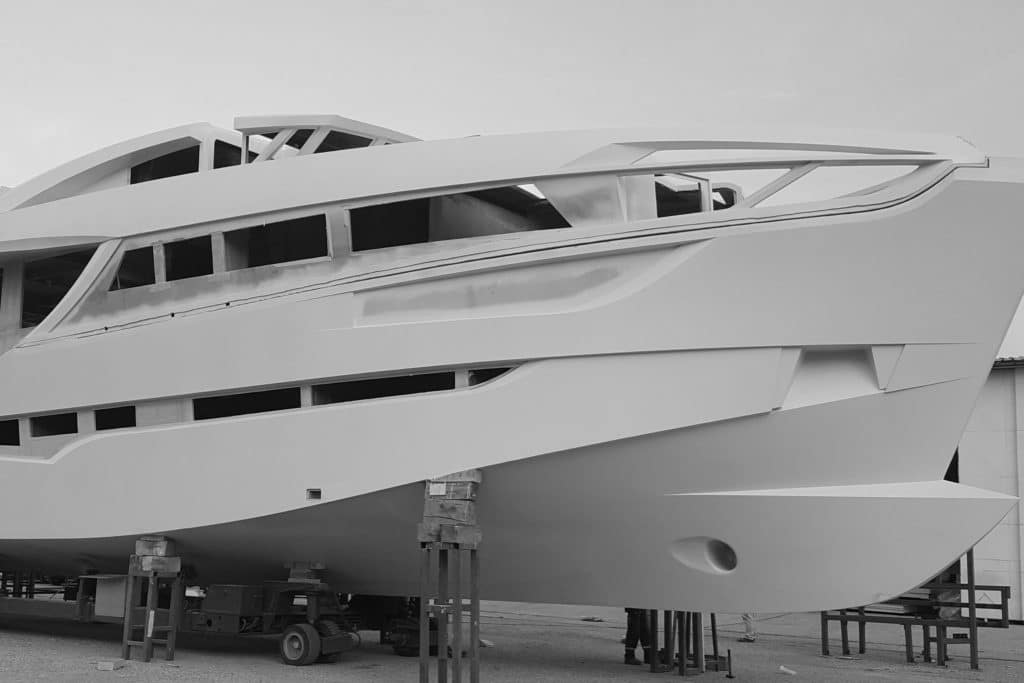 Dominator Yachts, Ilumen 28M