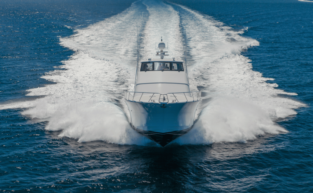 Hatteras 77 yacht Seas the Day