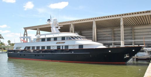 137-foot Hakvoort motoryacht Hilarium