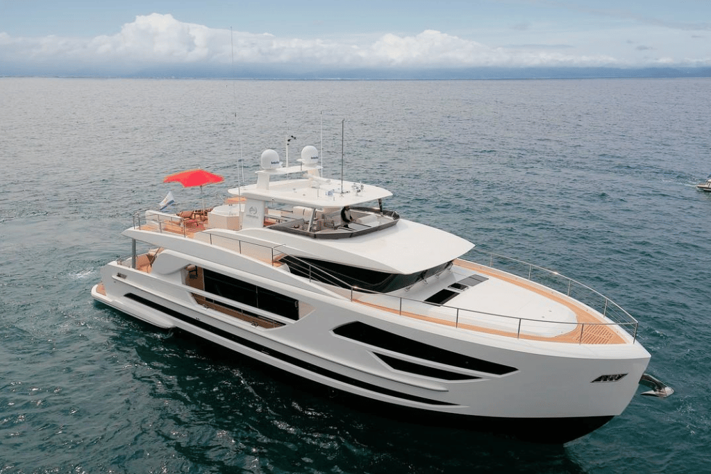 Horizon Yachts, Horizon FD85, Cor D. Rover