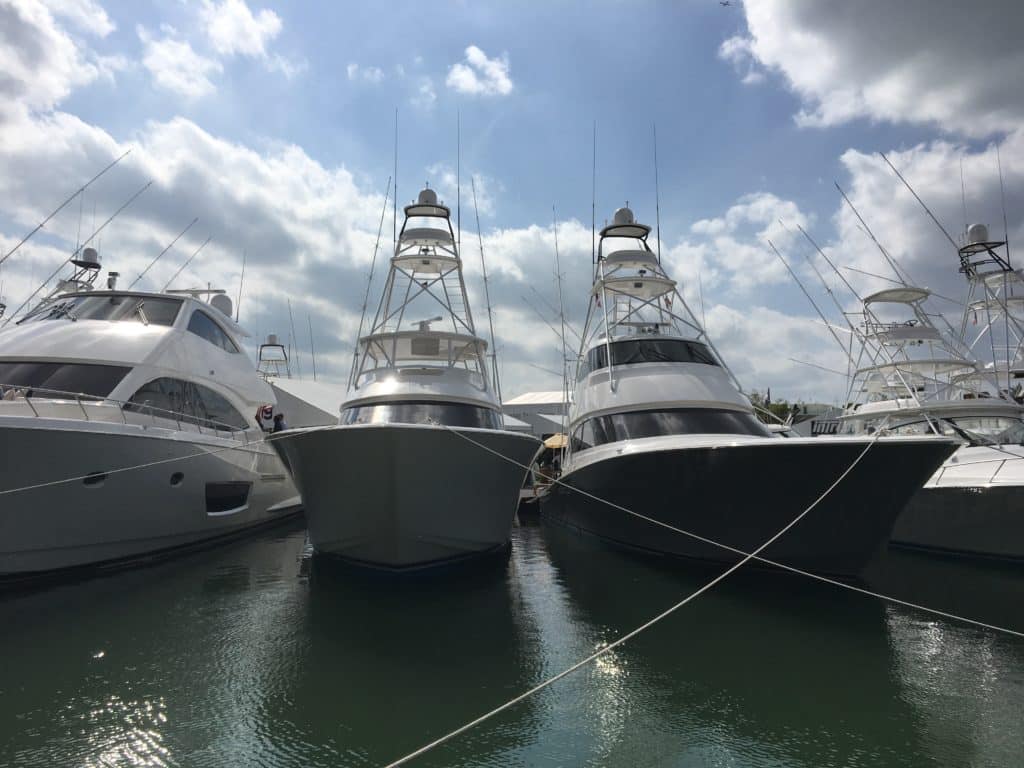 Yachts Miami Beach