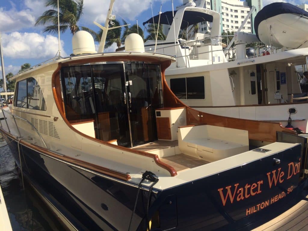 Yachts Miami Beach