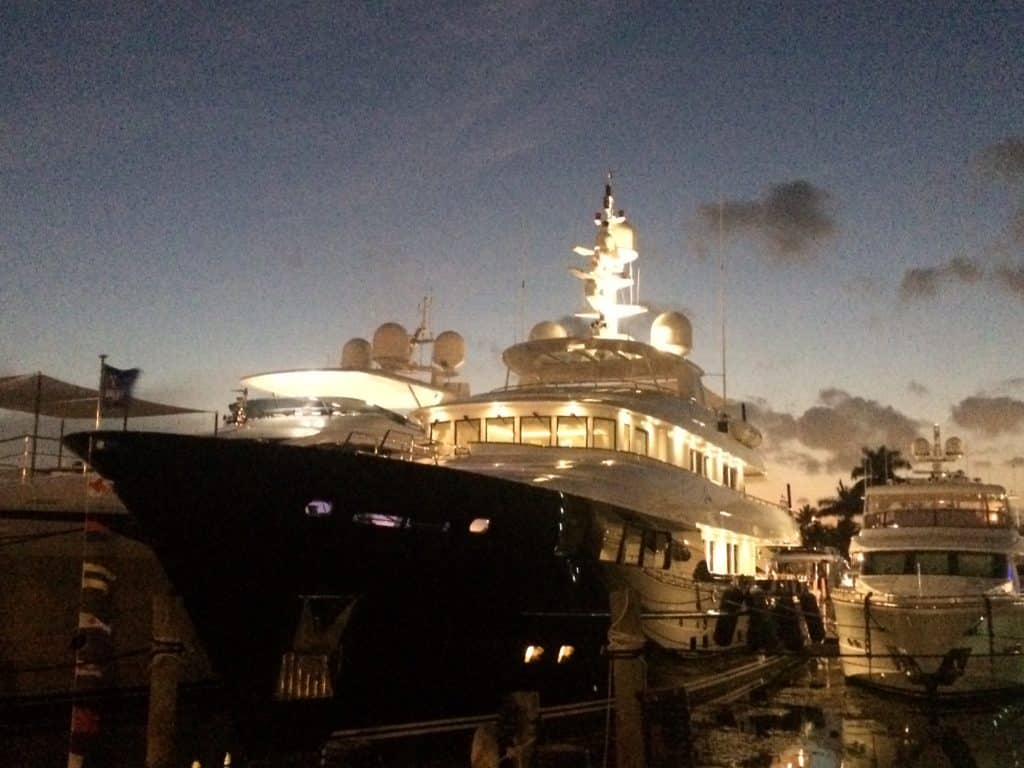 Yachts Miami Beach