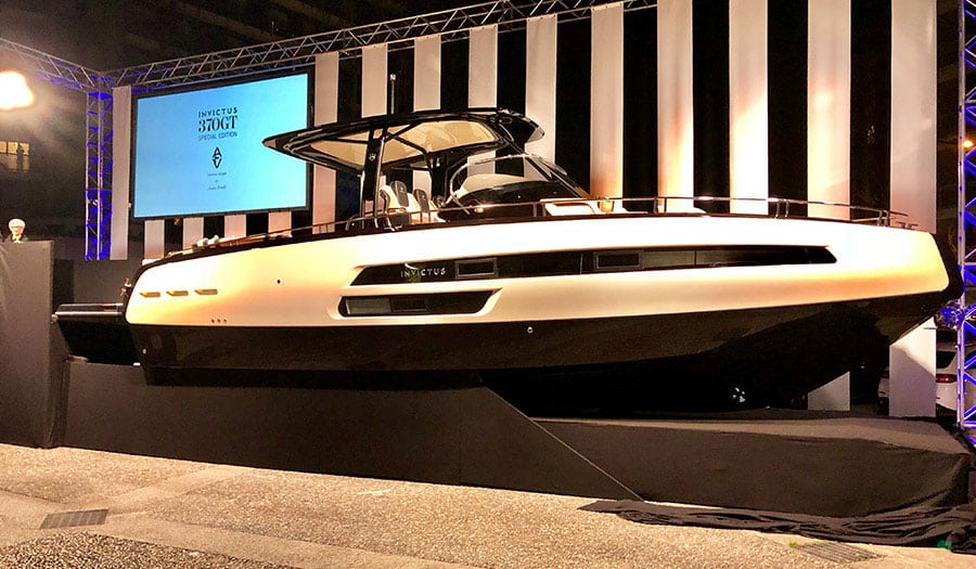 Invictus Yachts 370 GT