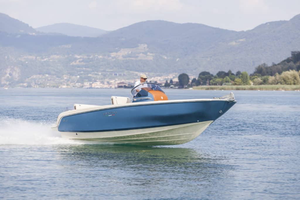 Invictus Yachts, Invictus 200FX, Tender, Boating, Yachting