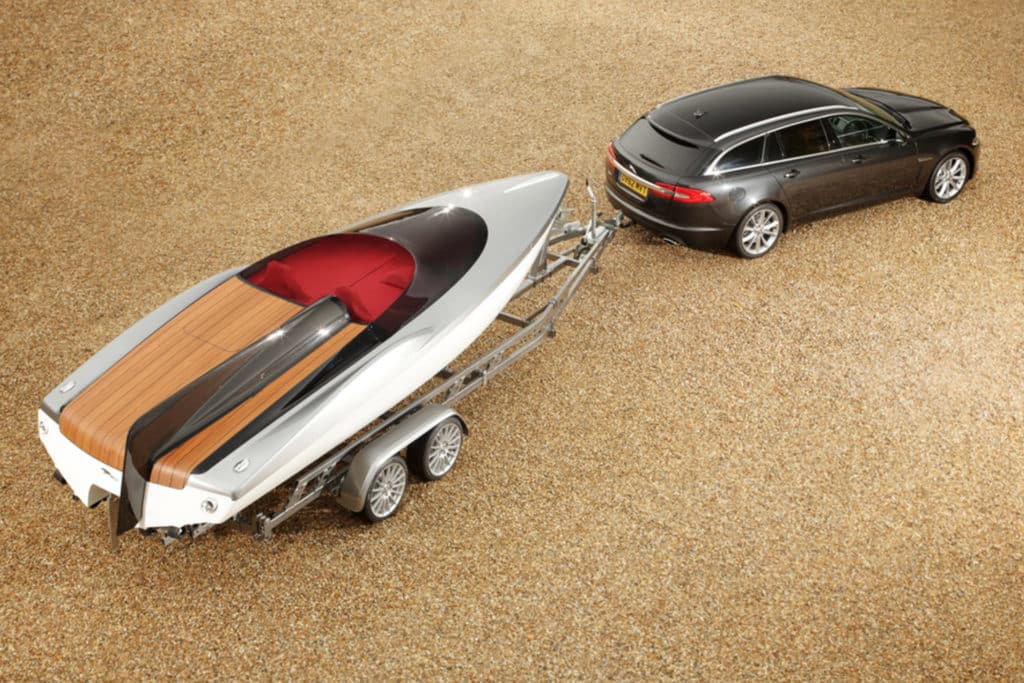 Concept Speedboat by Jaguar Cars