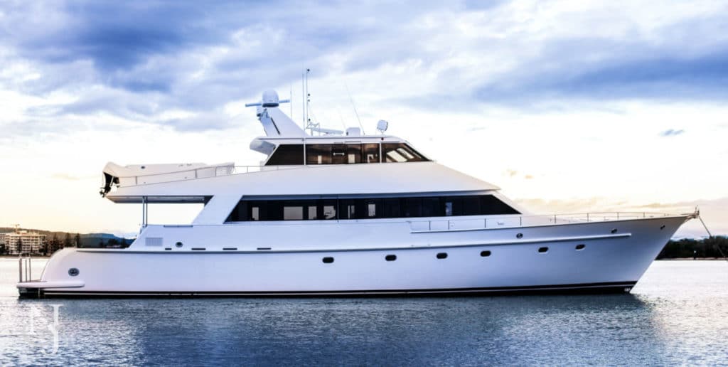 Laura J, Motoryacht