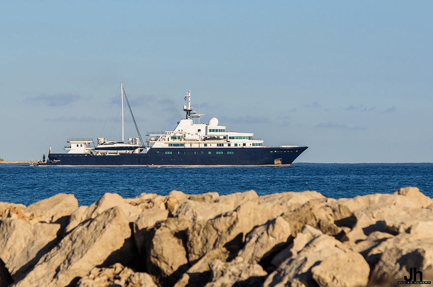 Le Grand Bleu 112m (368 feet)