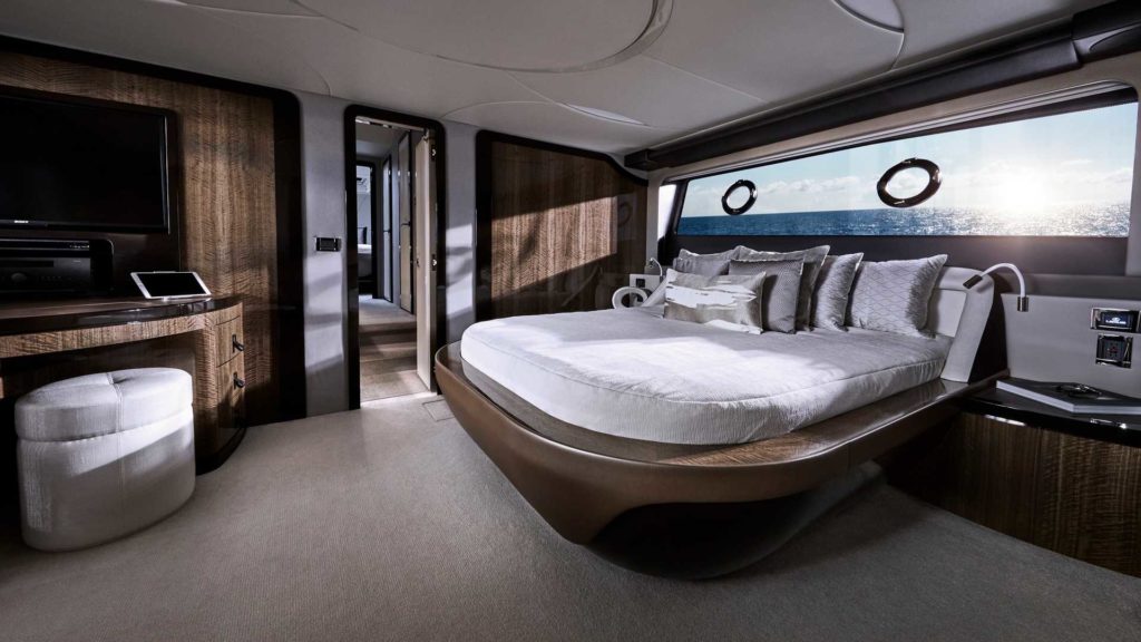 Lexus LY 650 master stateroom