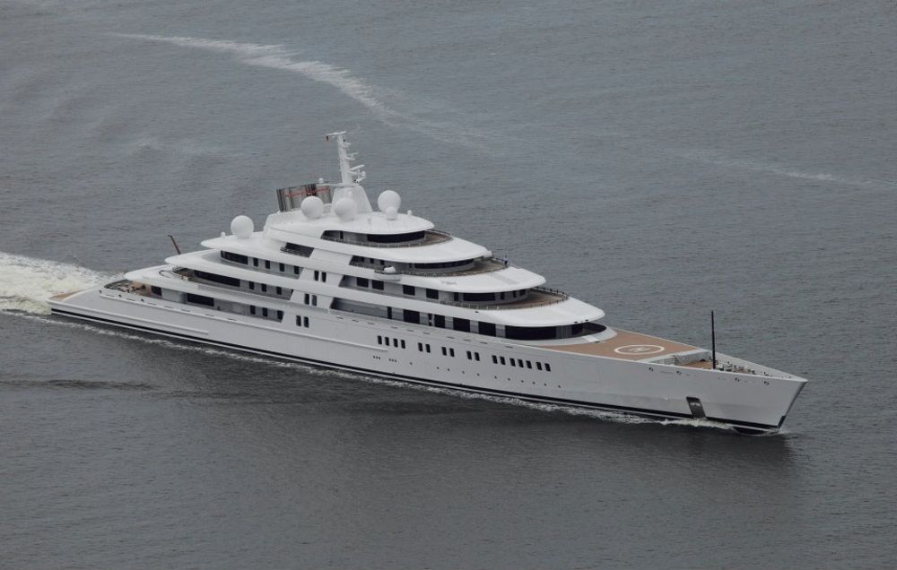 Lurssen Azzam