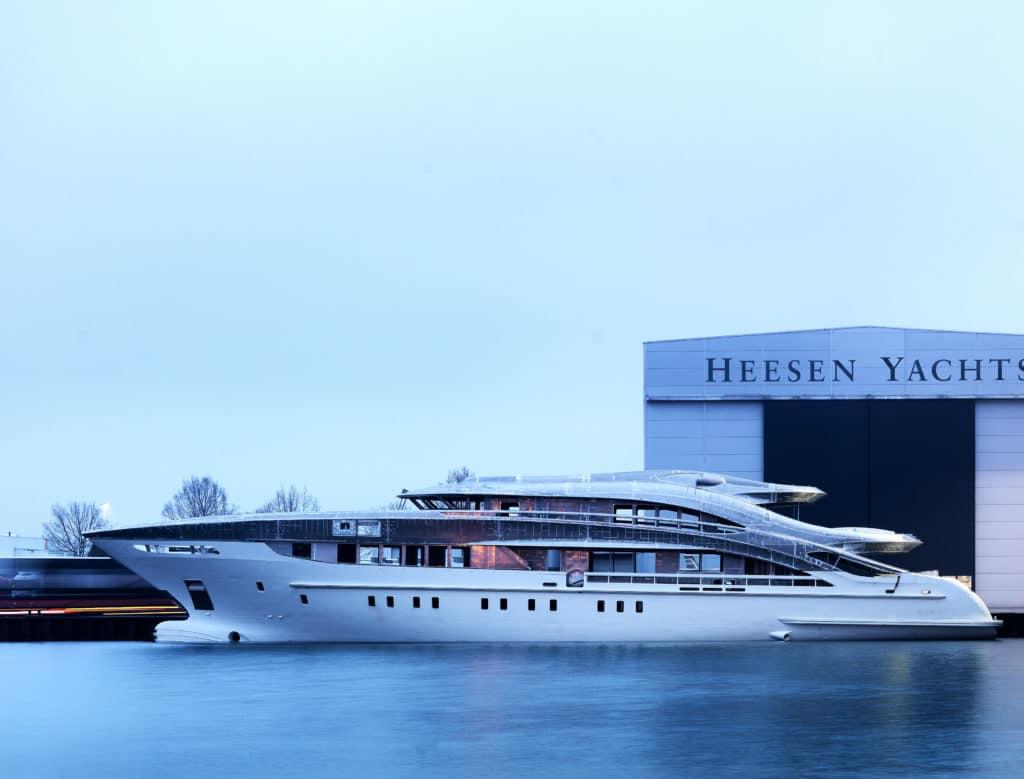 Maia, Heesen