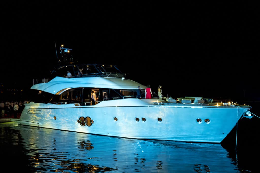 Monte Carlo Yachts, MCY 80