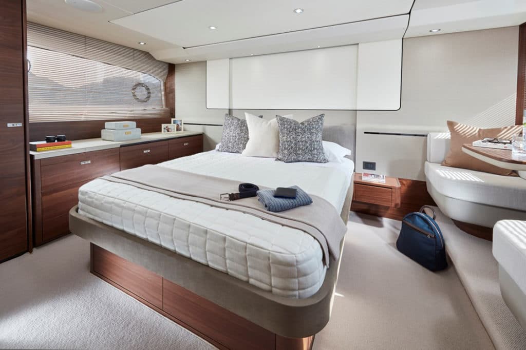 Princess 62, Princess Yachts, Master