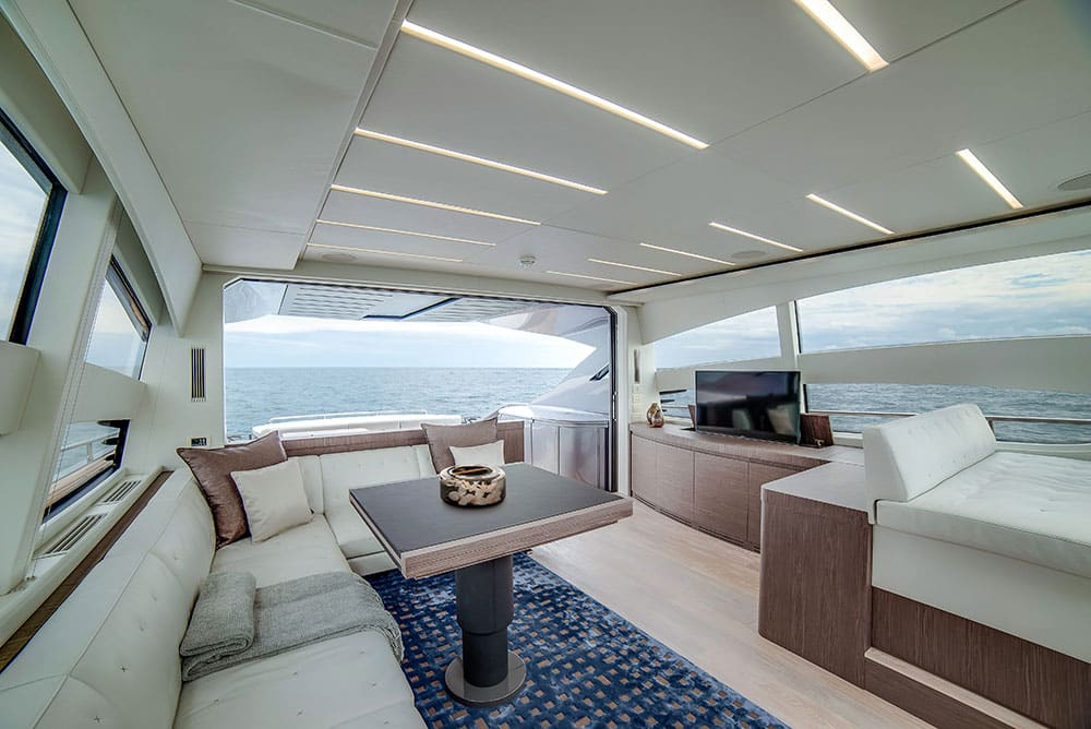 Persing Yachts, Pershing 74