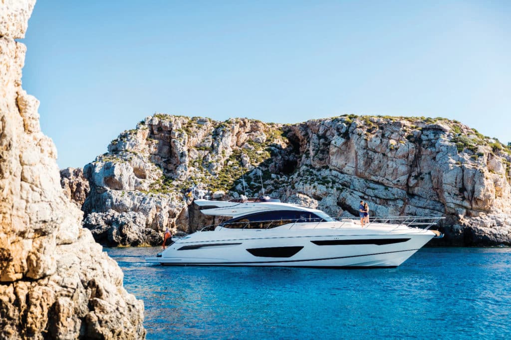 Princess Yachts, Princess S65