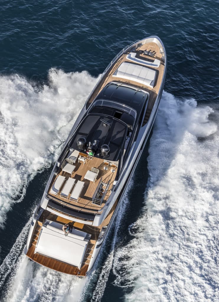 Riva Yachts, Riva 100 Corsaro