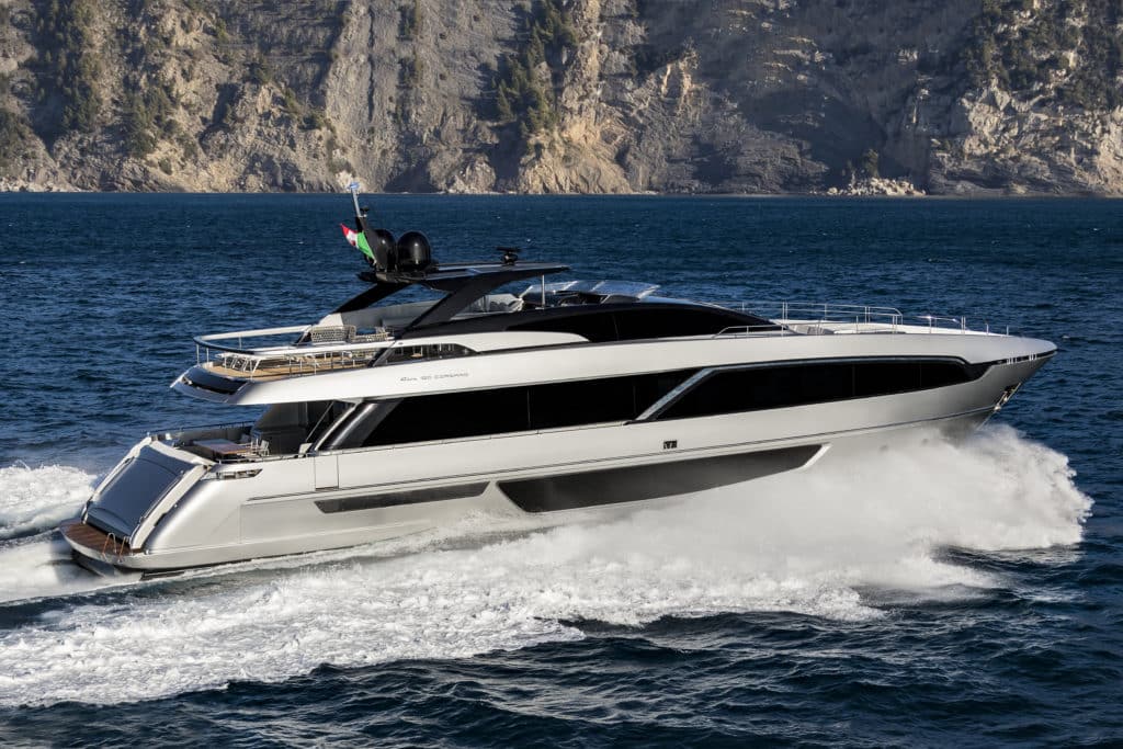 Riva Yachts, Riva 100 Corsaro