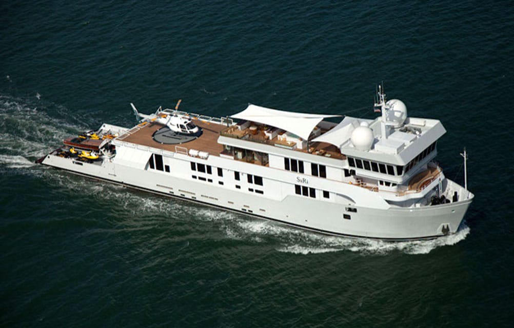 motor yacht suri owner