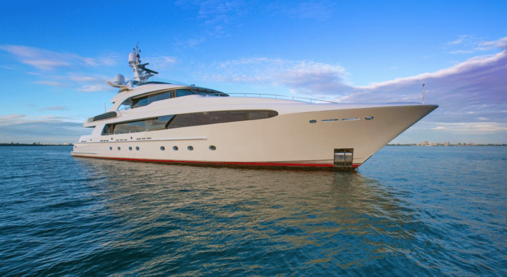 Delta yacht Usher