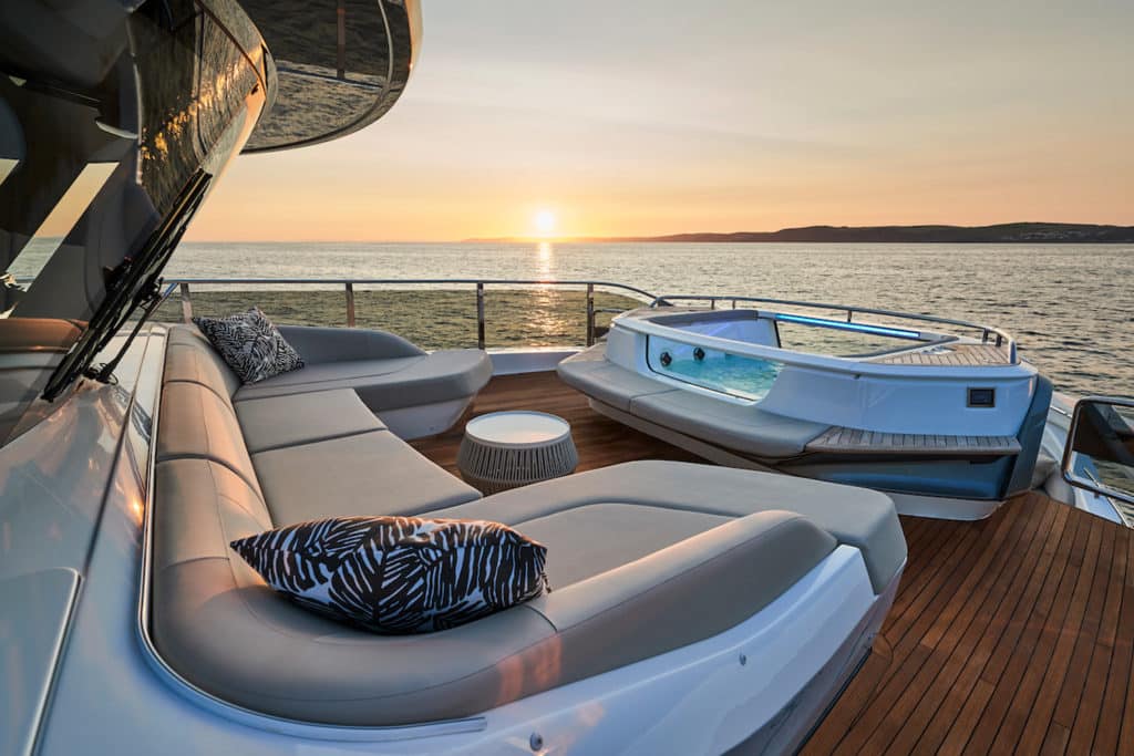 Princess Yachts X95