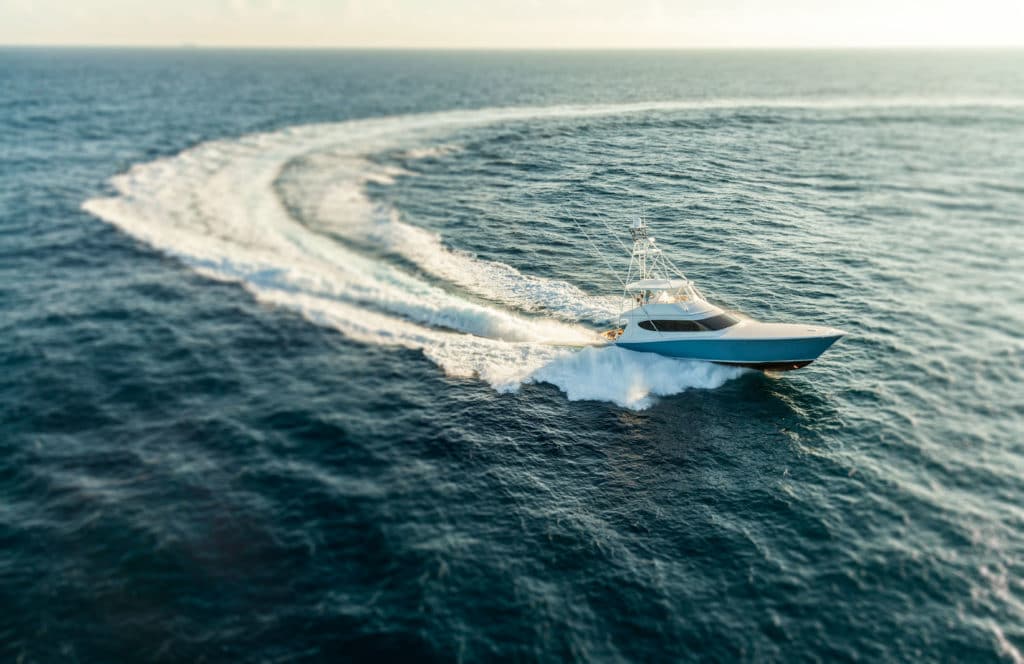 hatteras yachts gt70